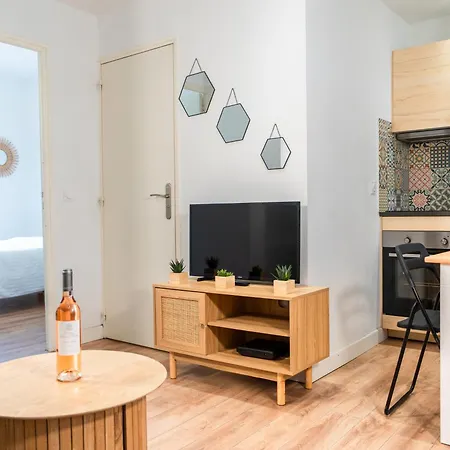 Apartment Le Refuge Urbain - Port A 2 Pas & Animaux Acceptes Toulon